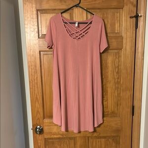 Zenana Short Sleeve Dress with Crisscross Neckline. Size L